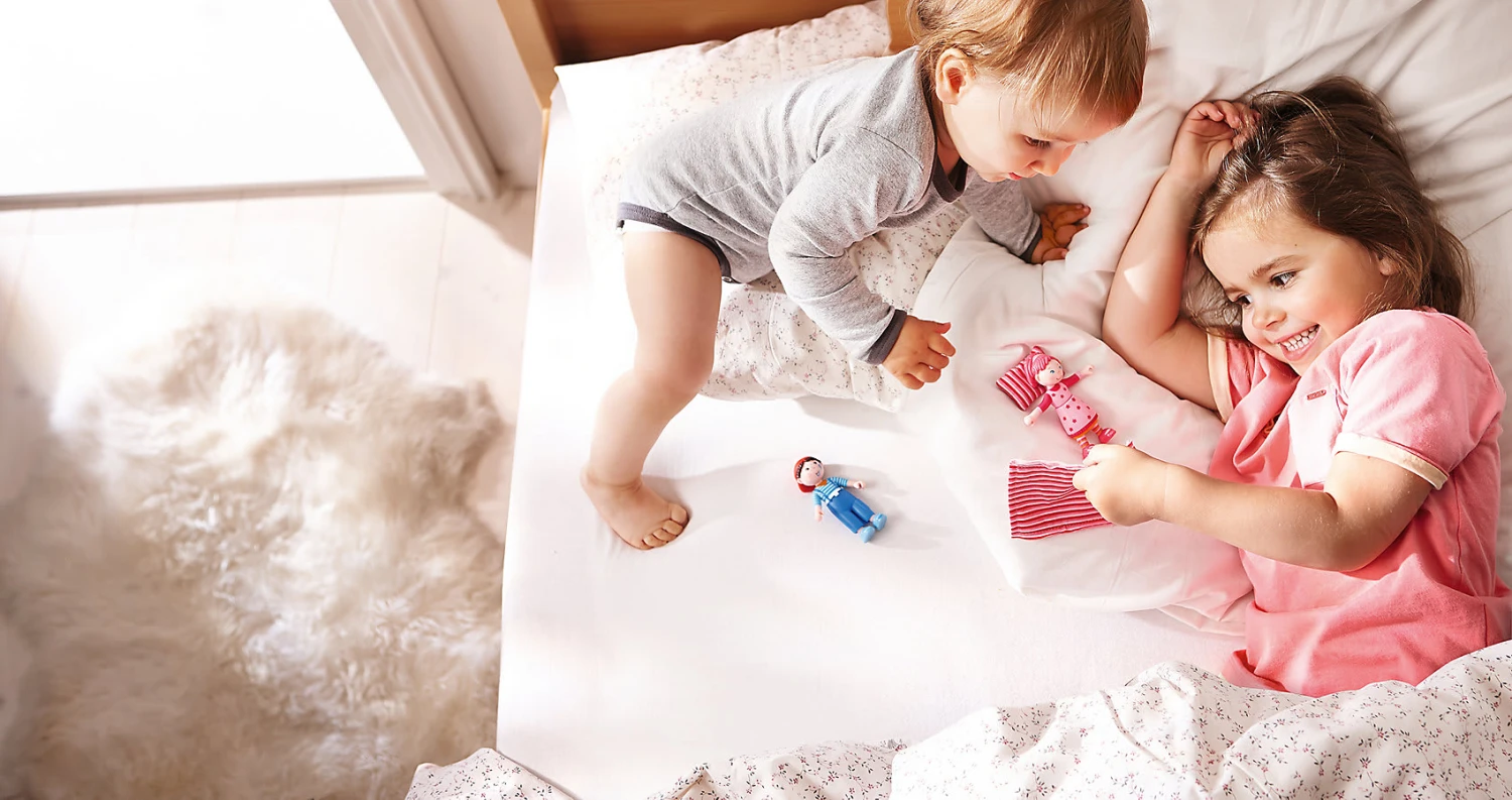 Haba 300513 Little Friends Puppe Mali – Bild 4